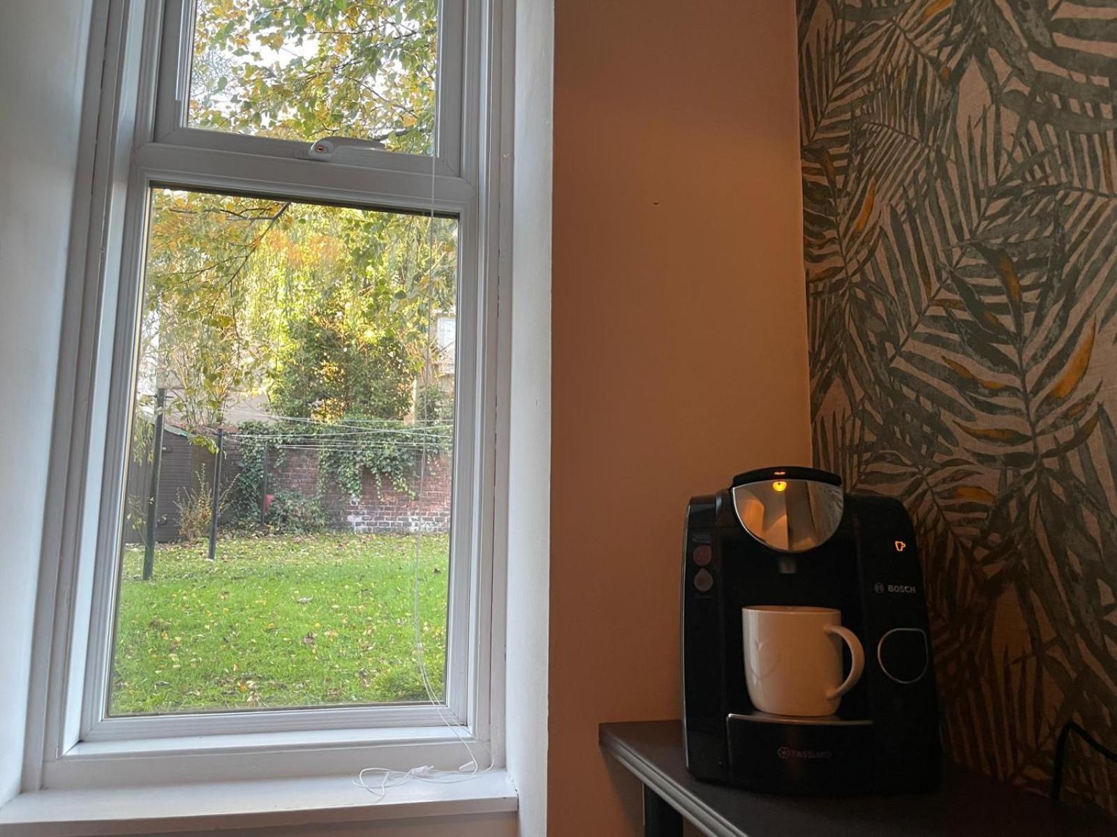 The Wee Studio Flat Пейзли Екстериор снимка